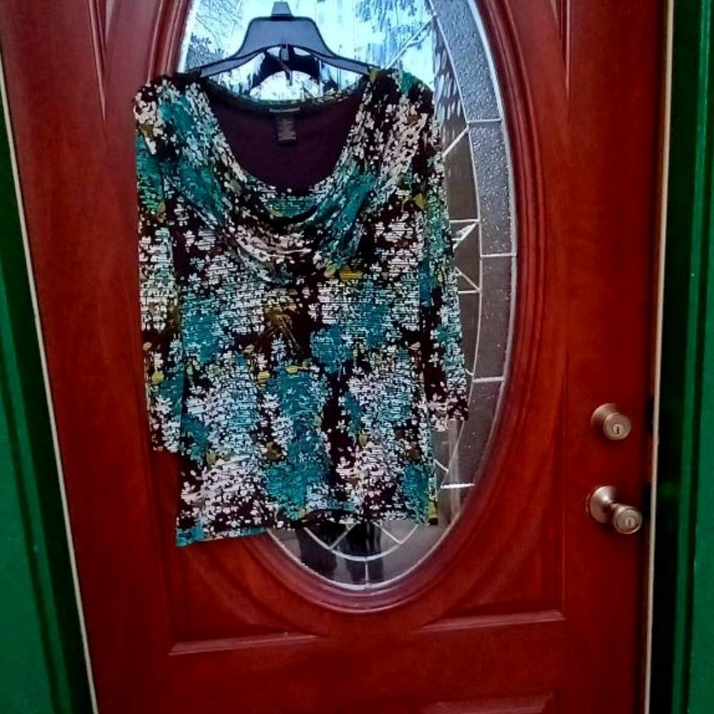 Susan Lawrence Top Size Small